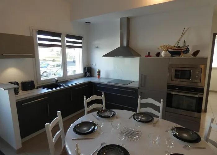 Appartement Moderne 6 Pers, Terrasse Et Parking à - Fr-1-540-277 *