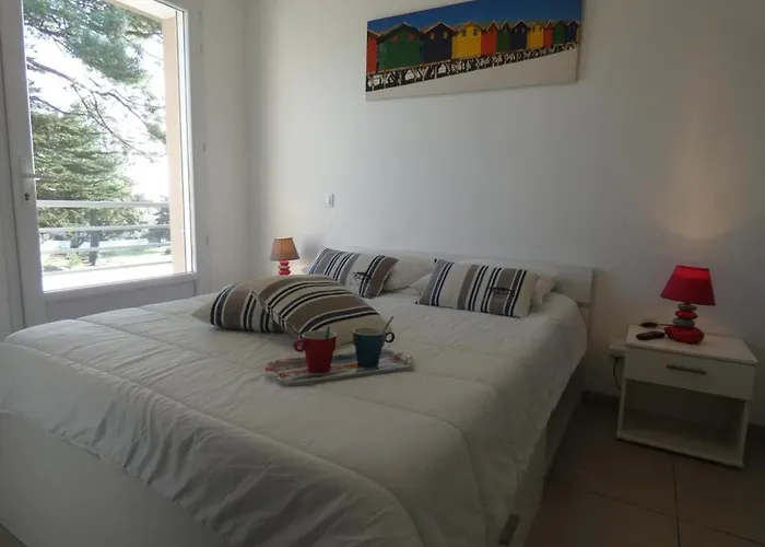 Appartement Moderne 6 Pers, Terrasse Et Parking à - Fr-1-540-277 *